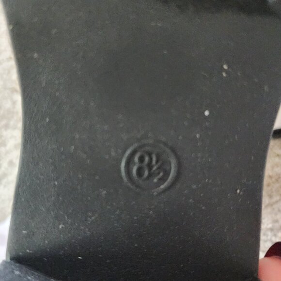 Simply Vera Vera Wang Black and White Slip on Combat Boots - Picture 8 of 11